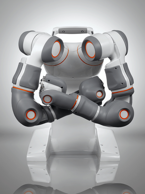 ABB全球首款真正实现人机协作的双臂机器人!YuMi正式推向市场